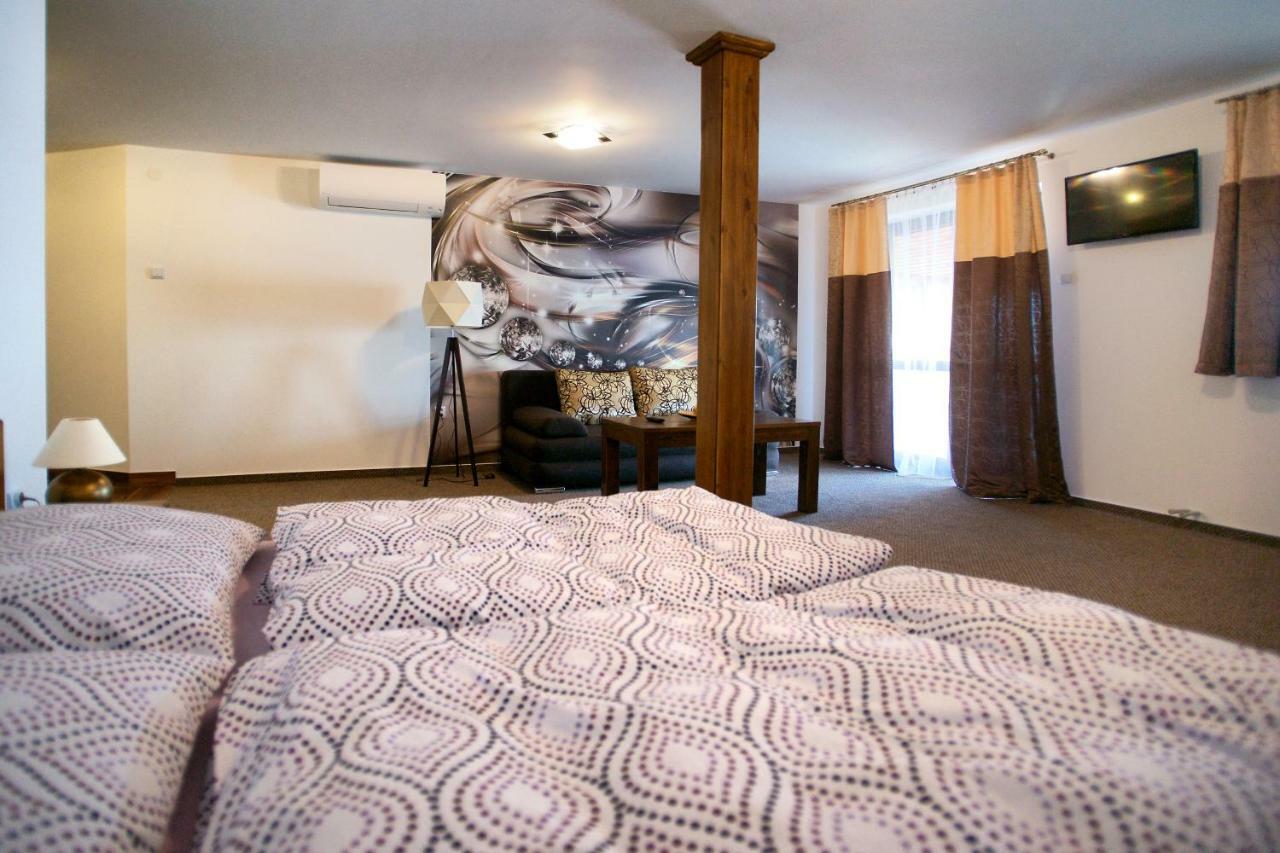 Penzion Anima Hotel Ungtavas Kültér fotó