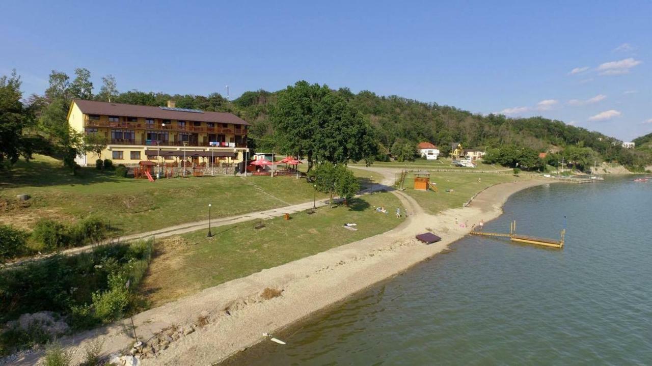 Penzion Anima Hotel Ungtavas Kültér fotó